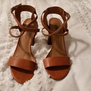 Brown strappy sandals